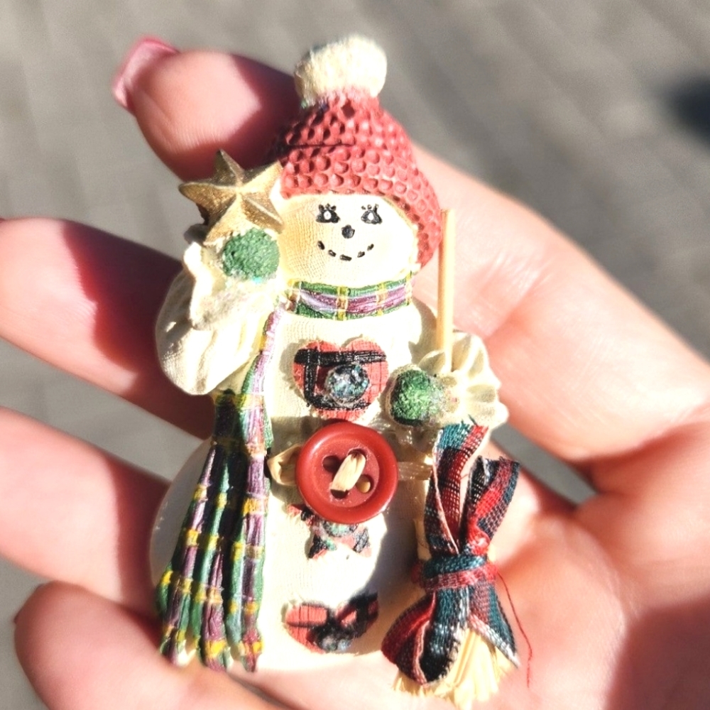 Anthropologie Resin Mixed Media Snowman Brooch